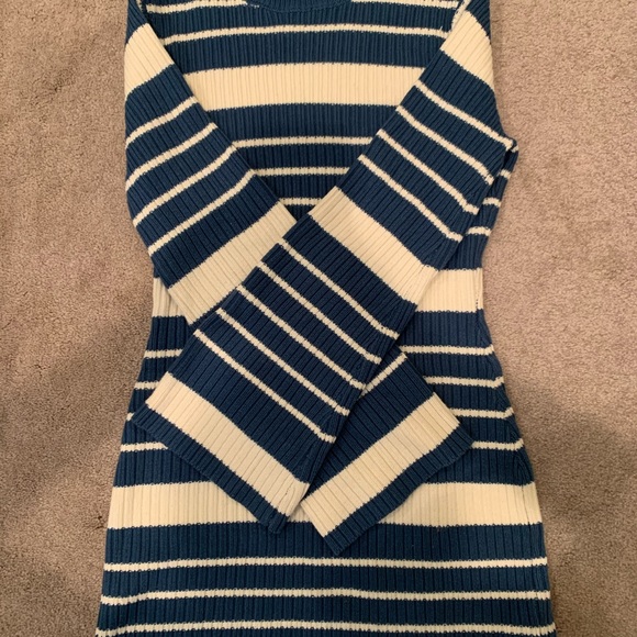 Mink pink mini sweater dress in blue and white - Picture 3 of 4
